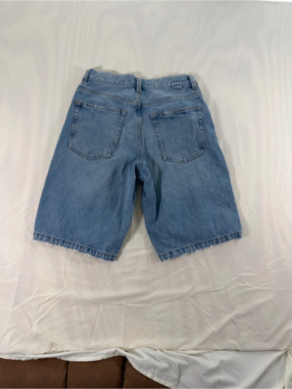Zara Baggy Distressed Denim Jorts Light Wash Y2K Skater Shorts Size 31